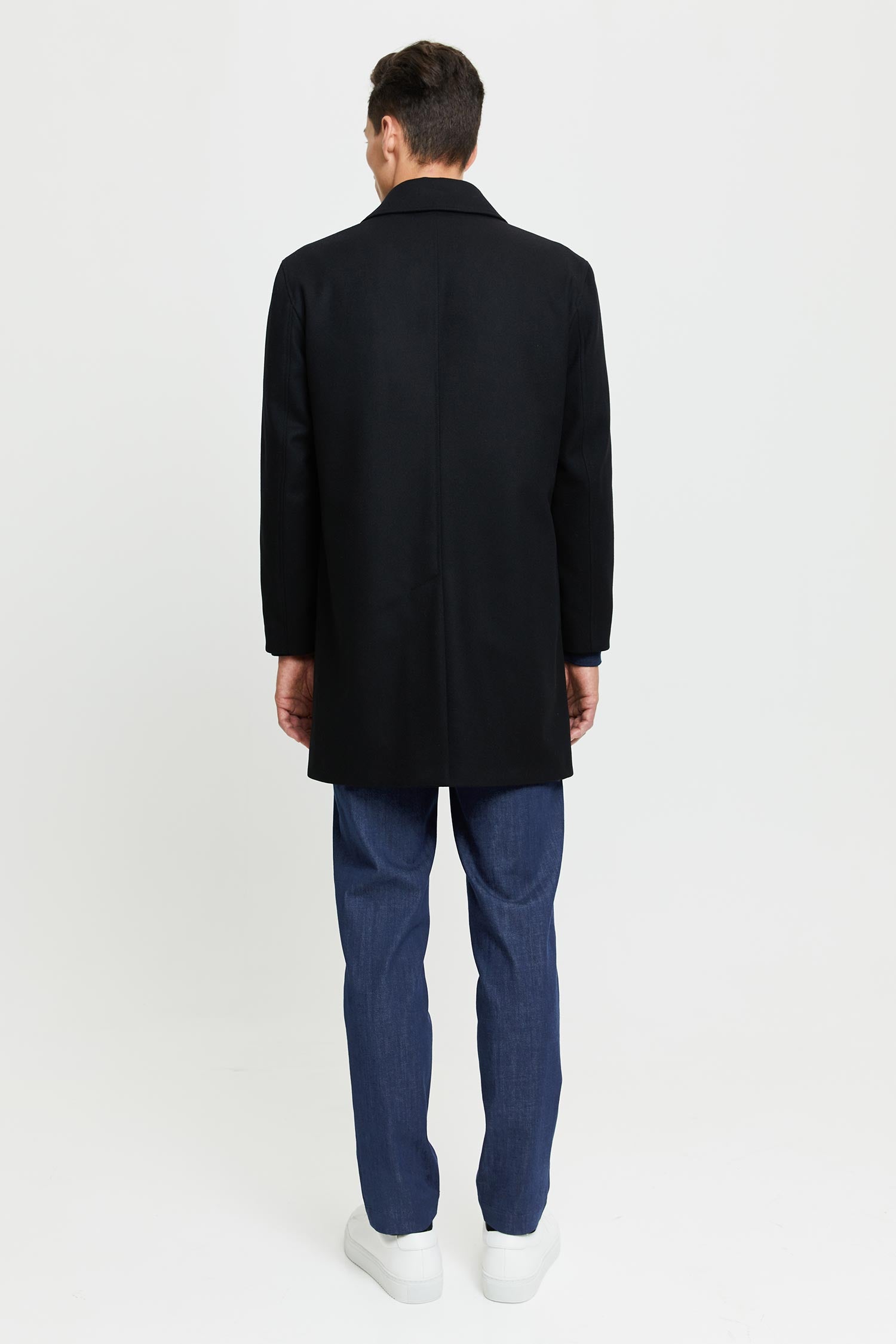 Frenn Petri premium quality sustainable recycled wool coat black