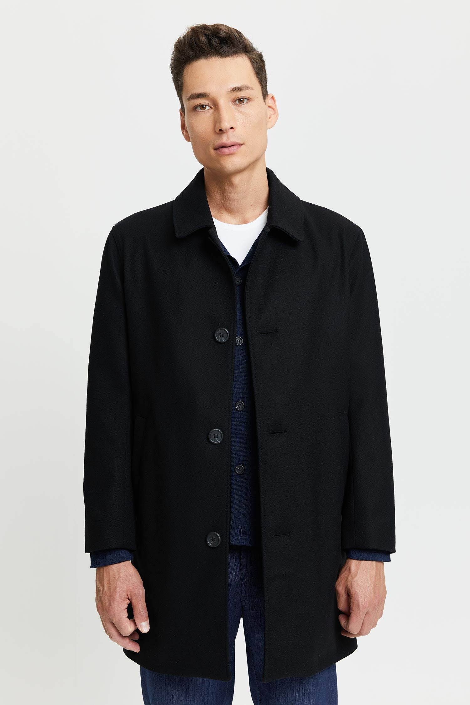 Frenn Petri premium quality sustainable recycled wool coat black