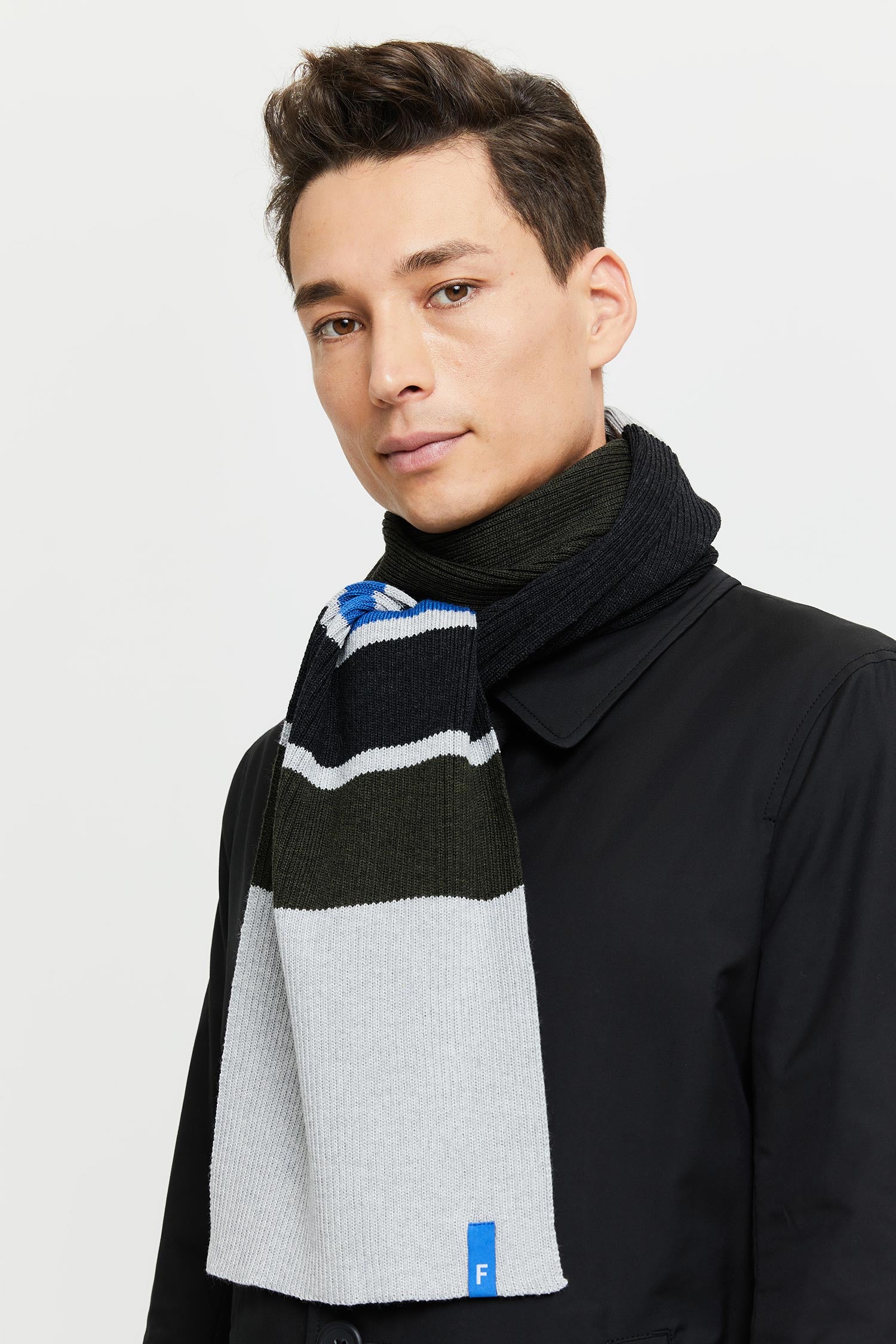 Frenn Miro sustainable premium quality extra fine merino wool scarf multicolor grey blue green