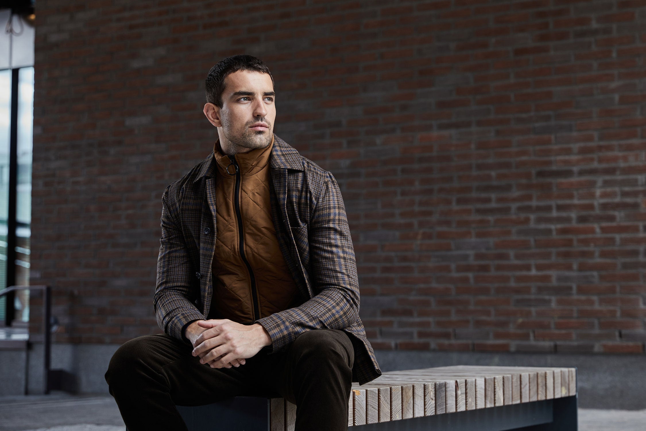 FRENN sustainable layers made from recycled materials for cool weather