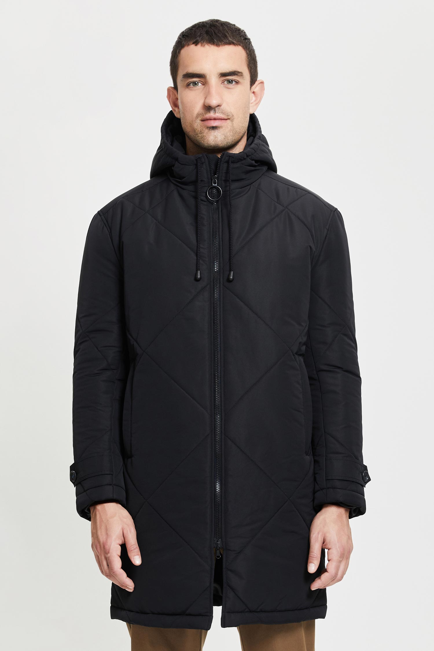 FRENN Paavo sustainable premium quality recycled water and wind repellent quilted parka coat black
