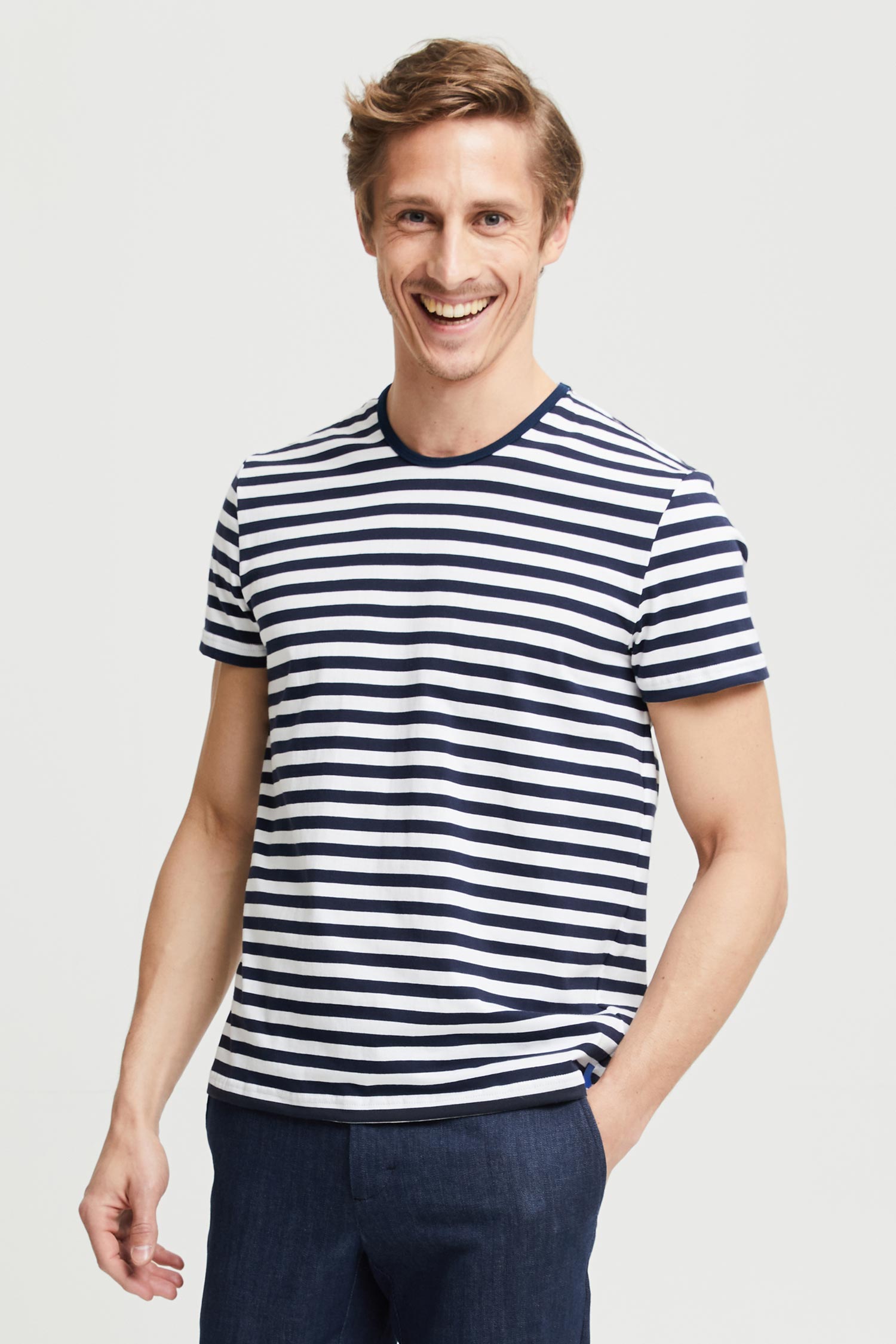 Frenn Hannes sustainable premium quality GOTS organic cotton striped t-shirt blue and white